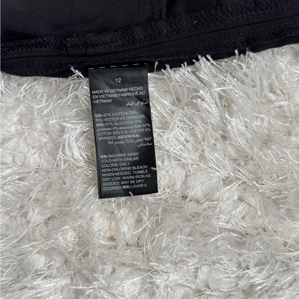 White House black market 5 inch  Women's Black Shorts Size 12 - Picture 8 of 10